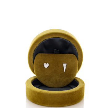 Gucci Gg Icon Asymmetric Stud Earrings 18K White Gold With Diamond