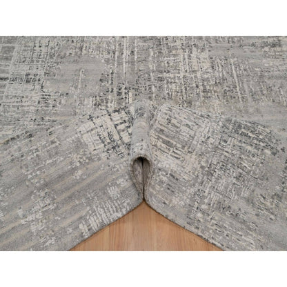 6'1"X9' Gray Modern Erased Design Undyed Natural Wool Hand Knotted Rug