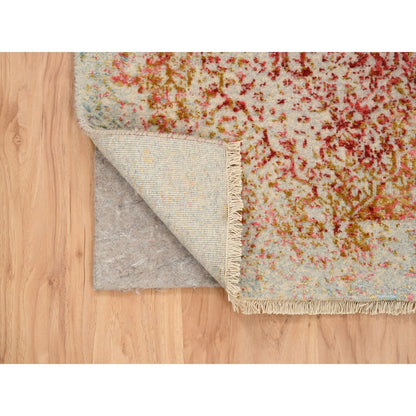 2'6"X6' Ivory Farsian Design Wool And Pure Silk Hand Knotted Runner Rug