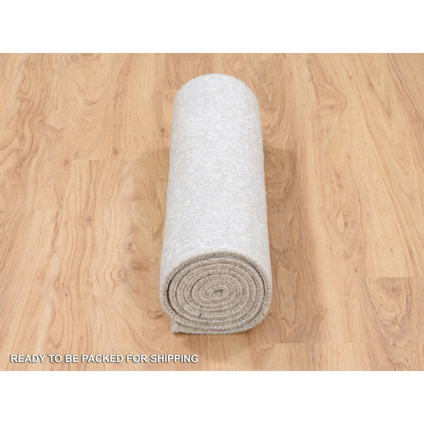 2'6"X8' Beige Wool And Silk Hand Loomed Fine Jacquard Runner Rug