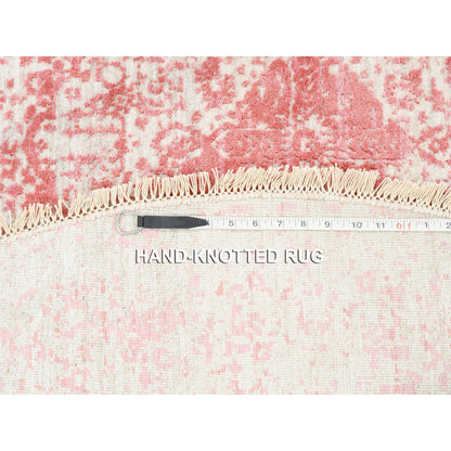 6'X6' Hand Knotted Pink Broken Farsian Design Wool And Silk Round Rug