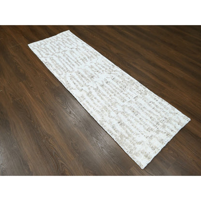 2'6"X7'9" Ivory Minimalist Swedish Design Hand Knotted Wool Runner Rug