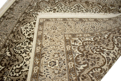Fine Floral Hand-Knotted Kirman Square 5X5