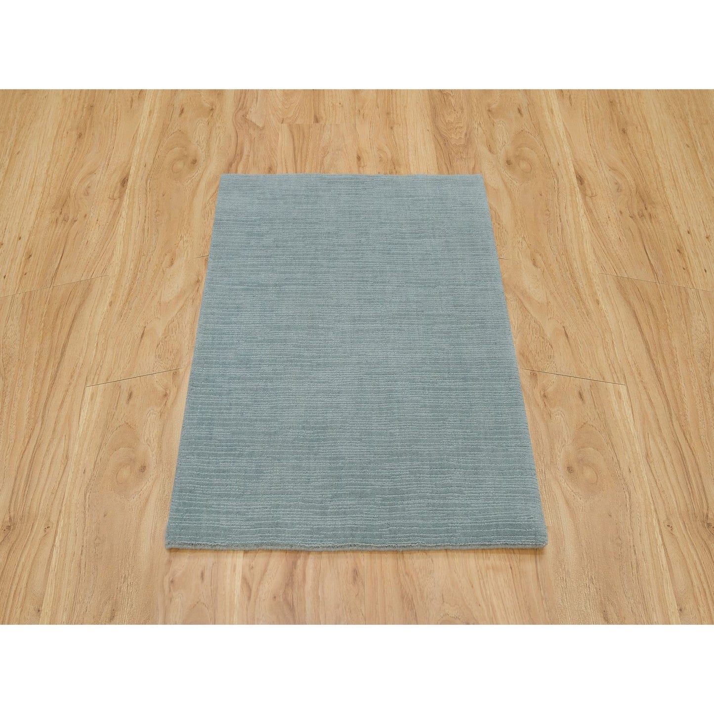 2'X3'1" Stormcloud Gray Loom Knotted Wool And Plant Based Silk Mat Rug