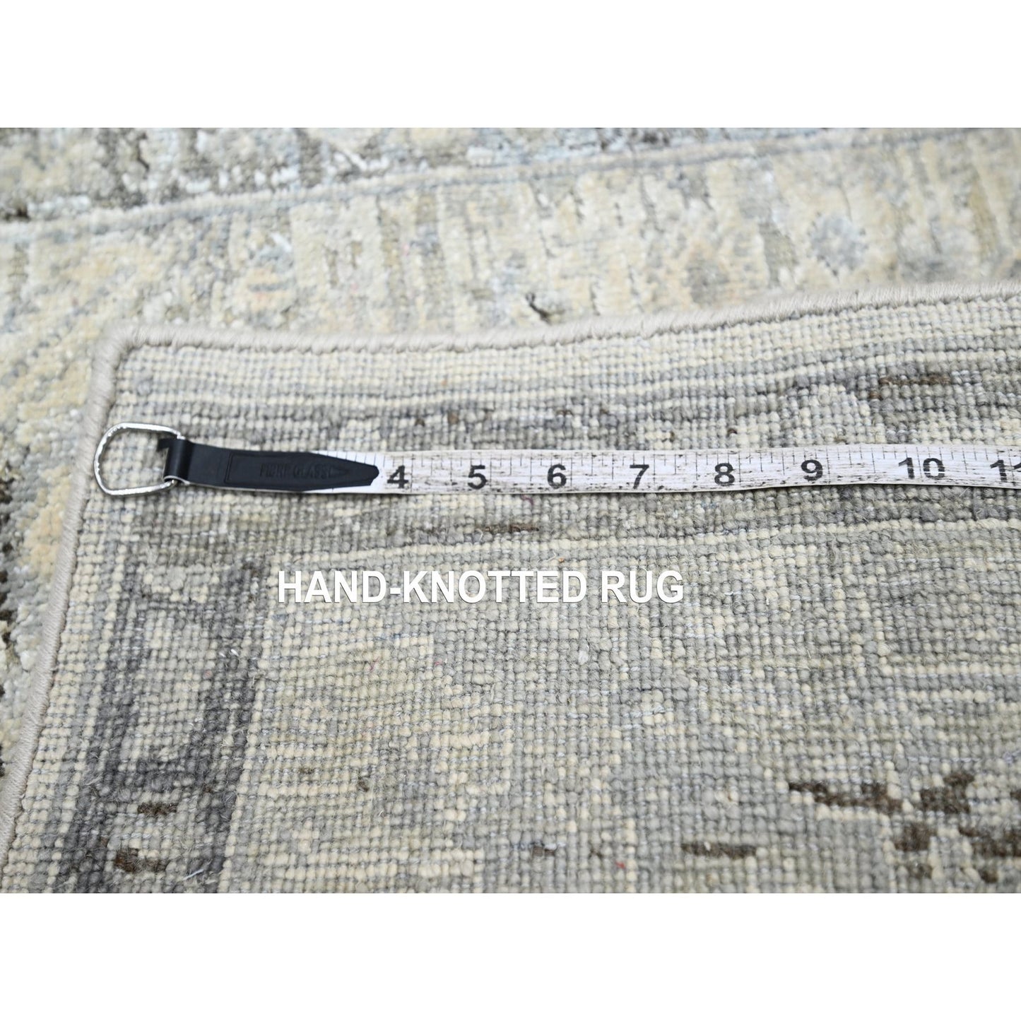 2'1"X3' White Oushak Hand Knotted Pure Silk And Textured Wool Mat Rug