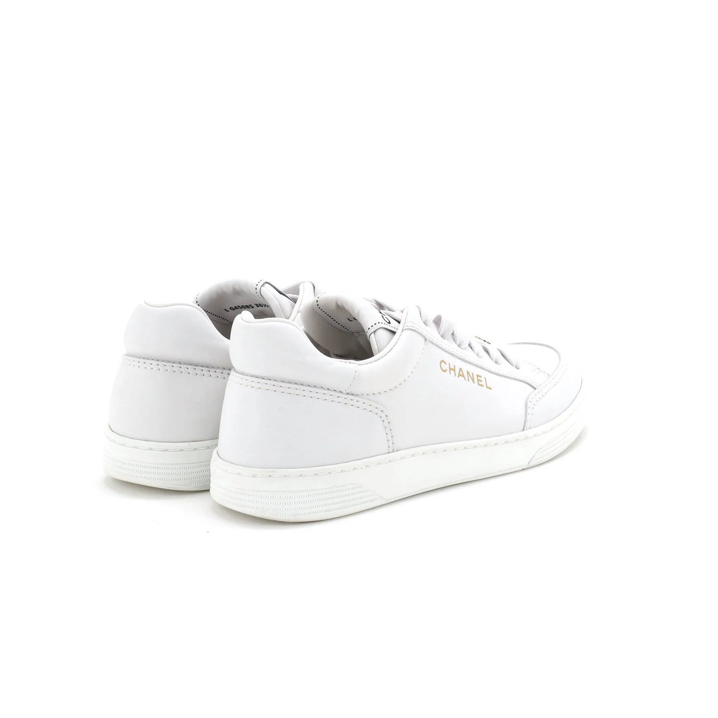 Chanel Women'S Cc Logo Low-Top Sneakers Leather