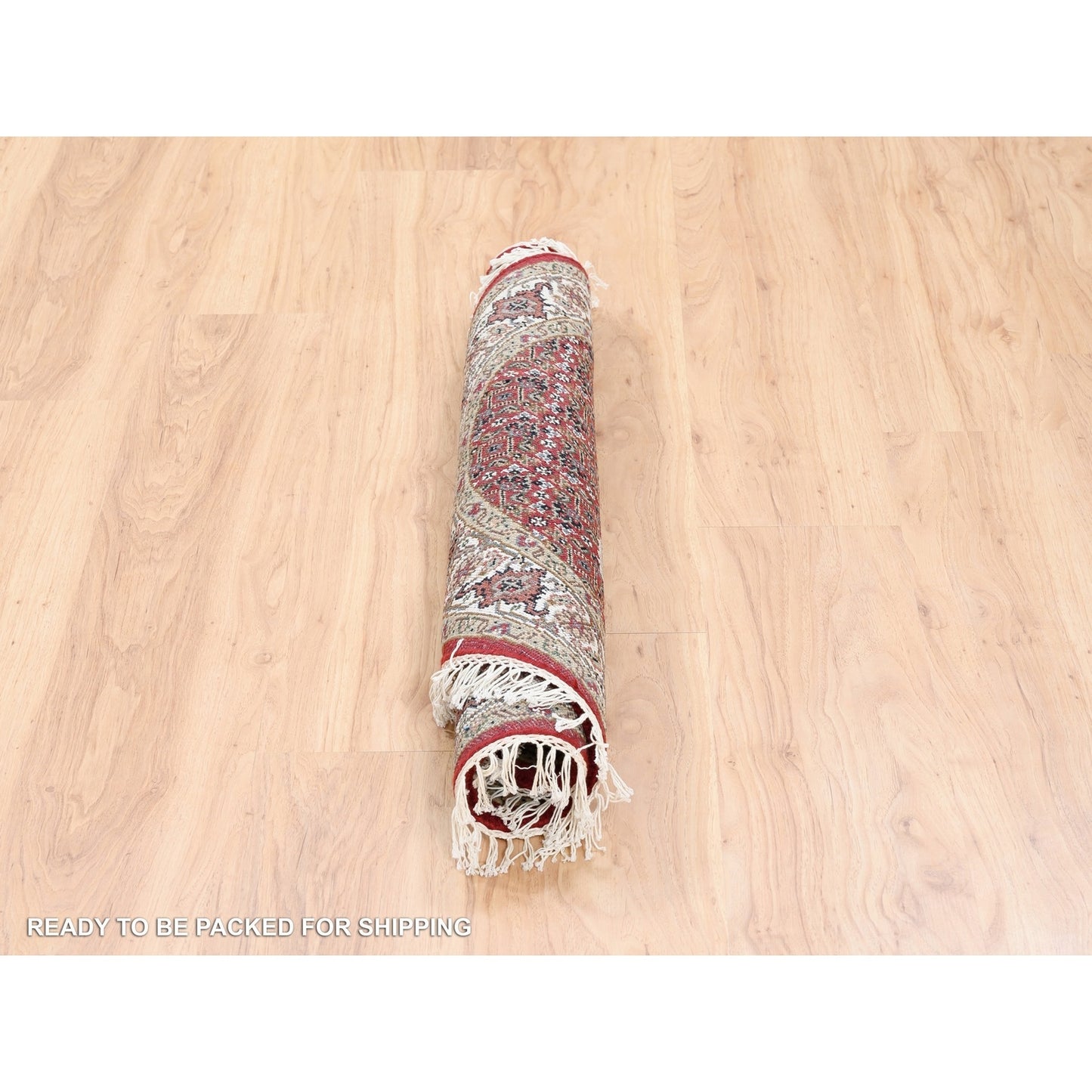 3'4"X3'4" Red Wool And Silk Fish Design Tebraz Mahi Handknotted Round Rug