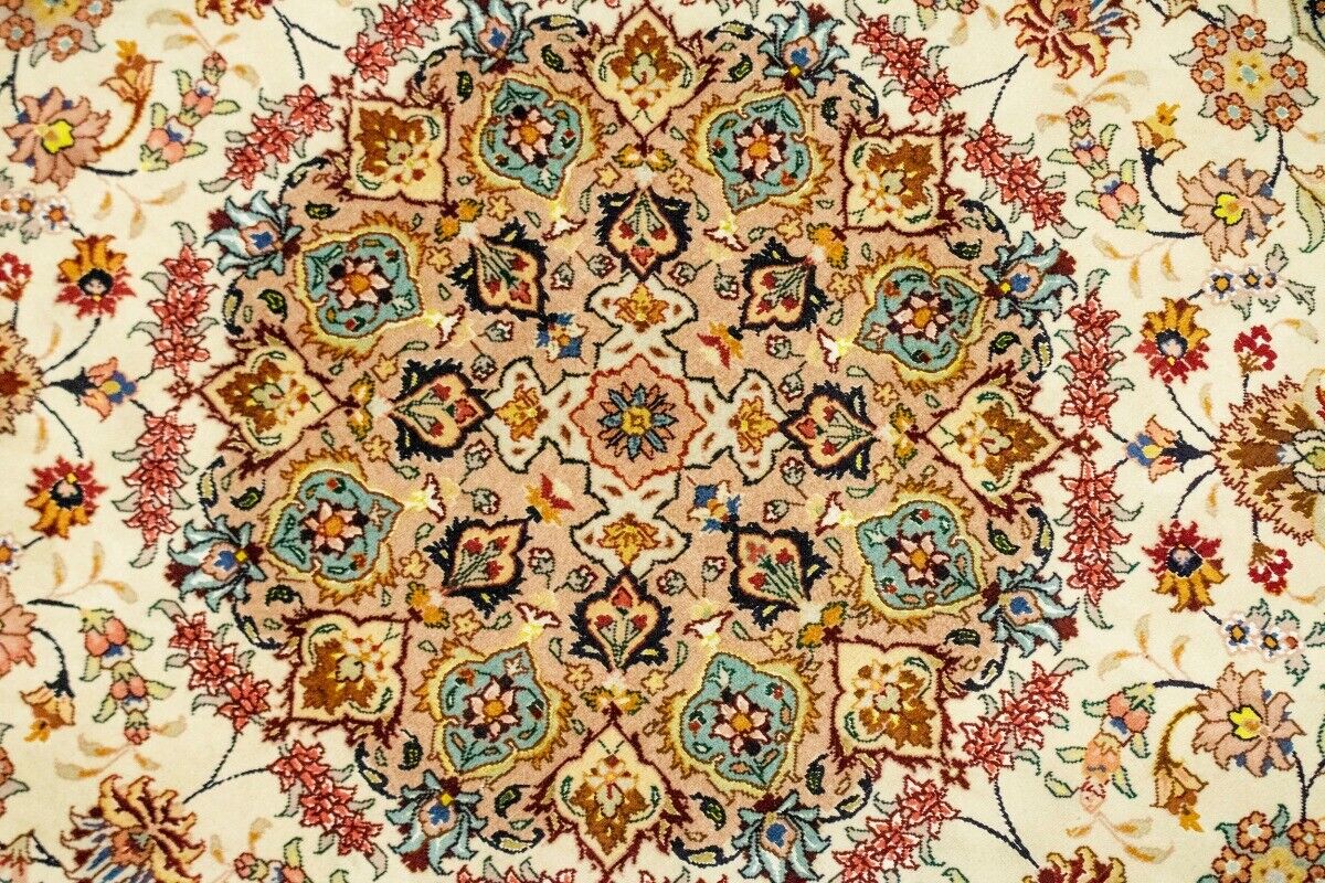 Extra Fine Hand-Knotted Floral Kork Wool & Silk