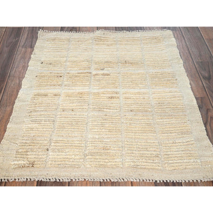 2'3"X2'9" Ivory Mat Rug Moroccan Weave Grid Design Wool Hand Knotted Sample