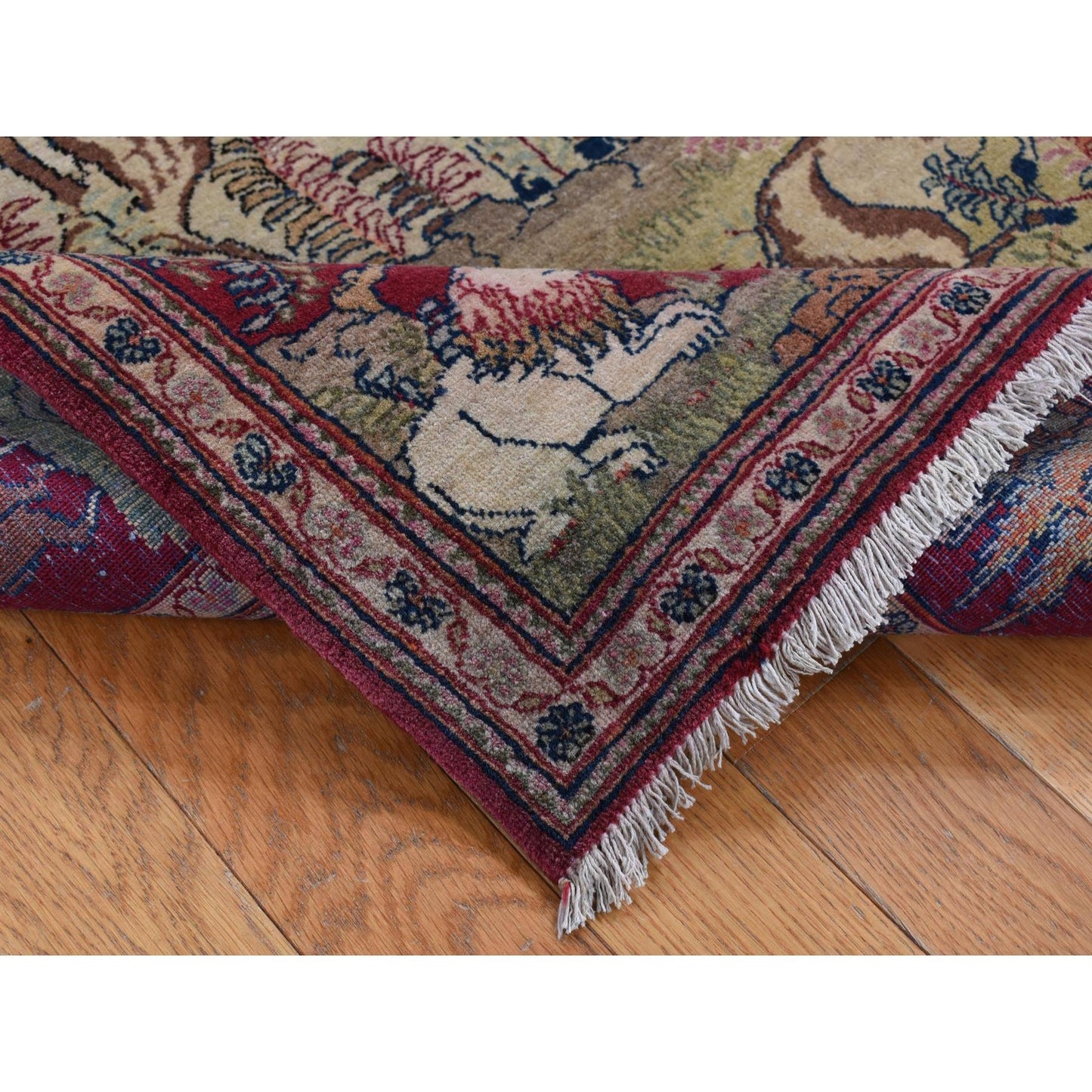 4'7"X6'7" White Antique Kishoon Design Hand Knotted Pure Wool Rug