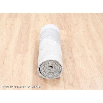 2'9"X10' Gray Modern Wool And Silk Hand Knotted Oriental Runner Rug