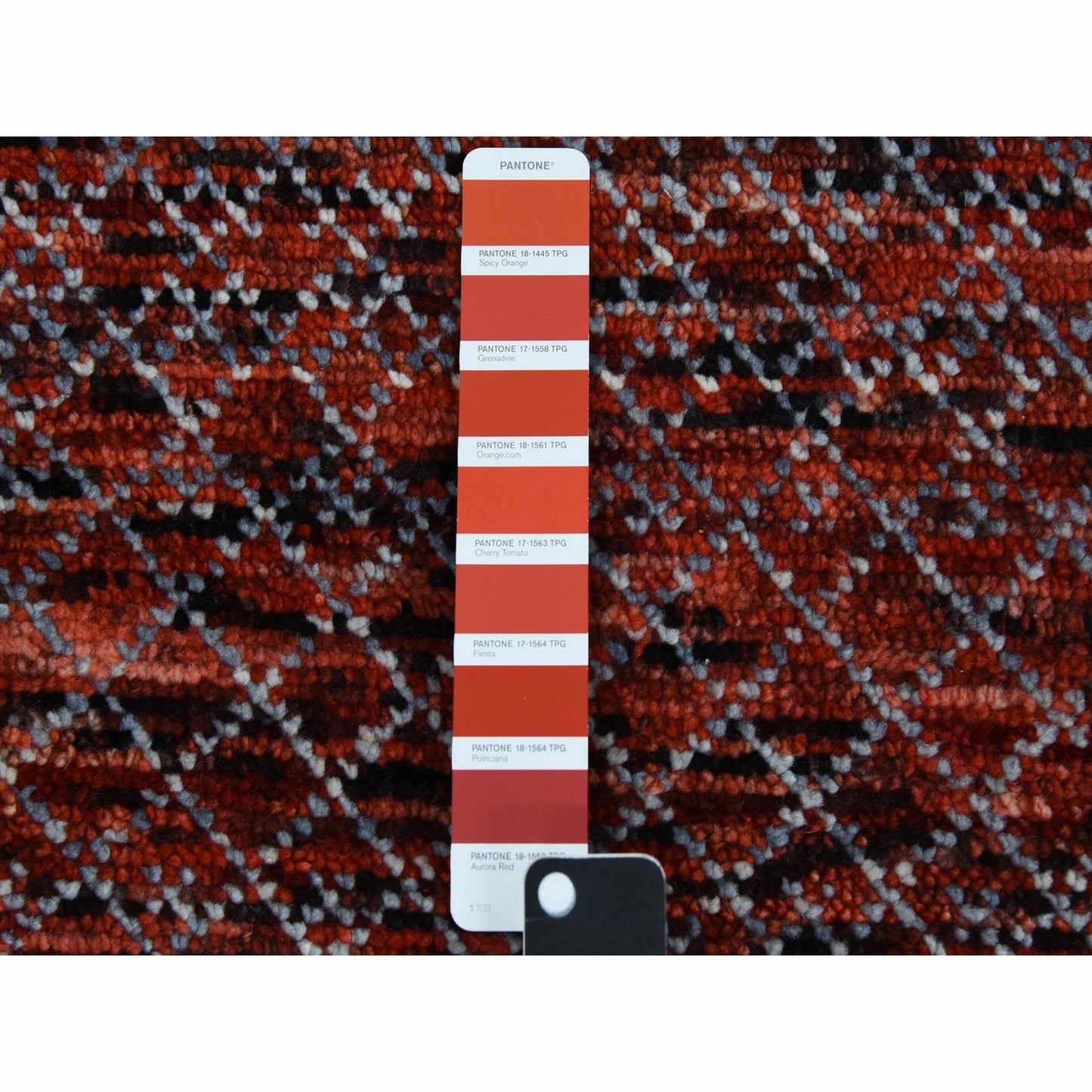 9'1"X12'1" Red Hand Knotted Modern Chiaroscuro Collection Pure Wool Rug