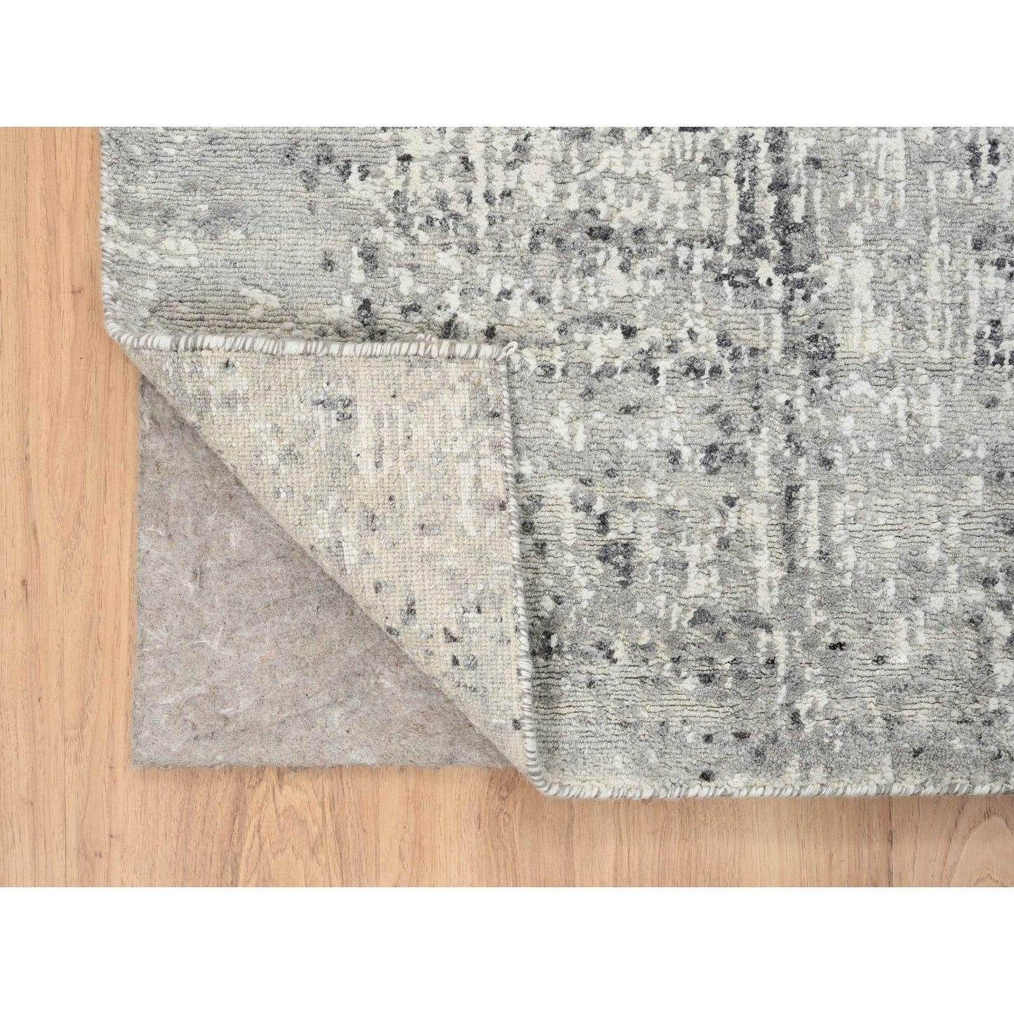 2'7"X6' Light Gray Natural Wool Hand Knotted Modern Design Runner Rug