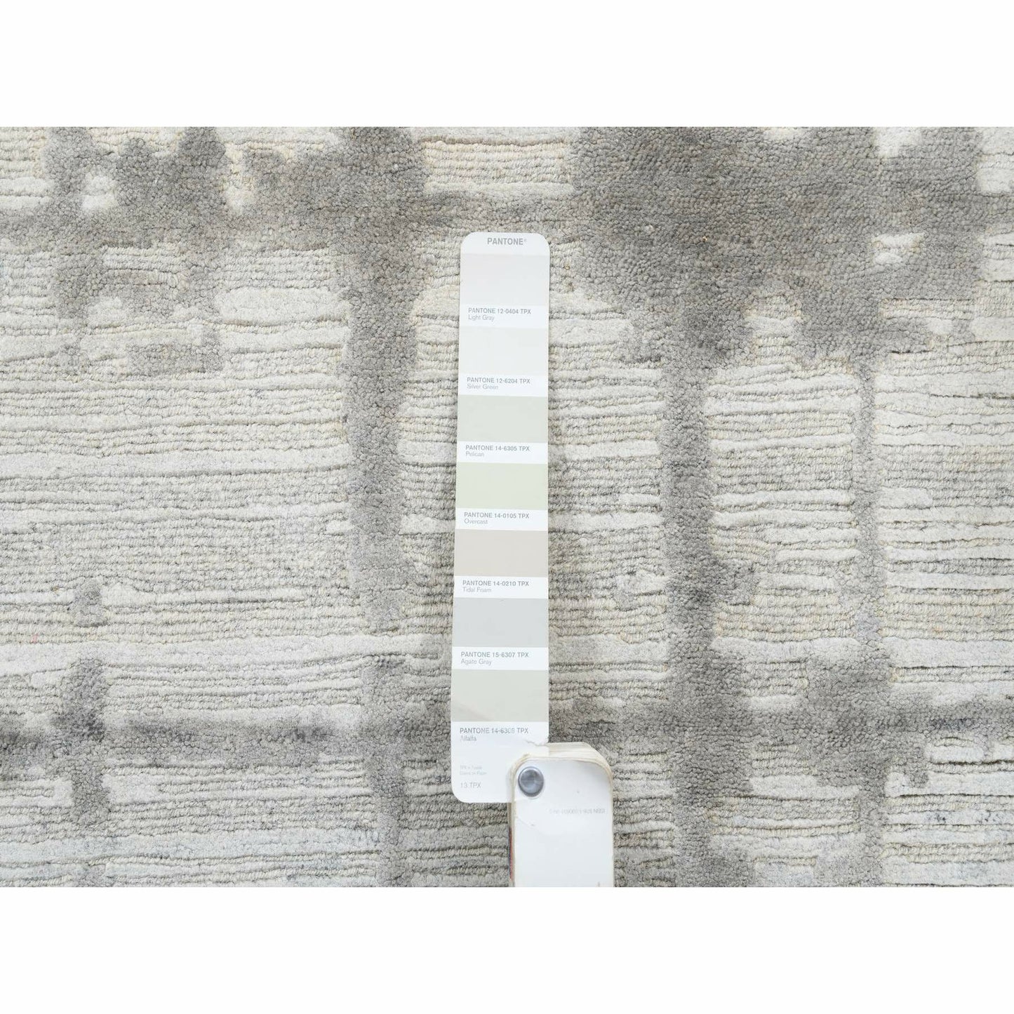 2'1"X3'1" Ivory Hand Spun Undyed Natural Wool Hand Knotted Mat Rug