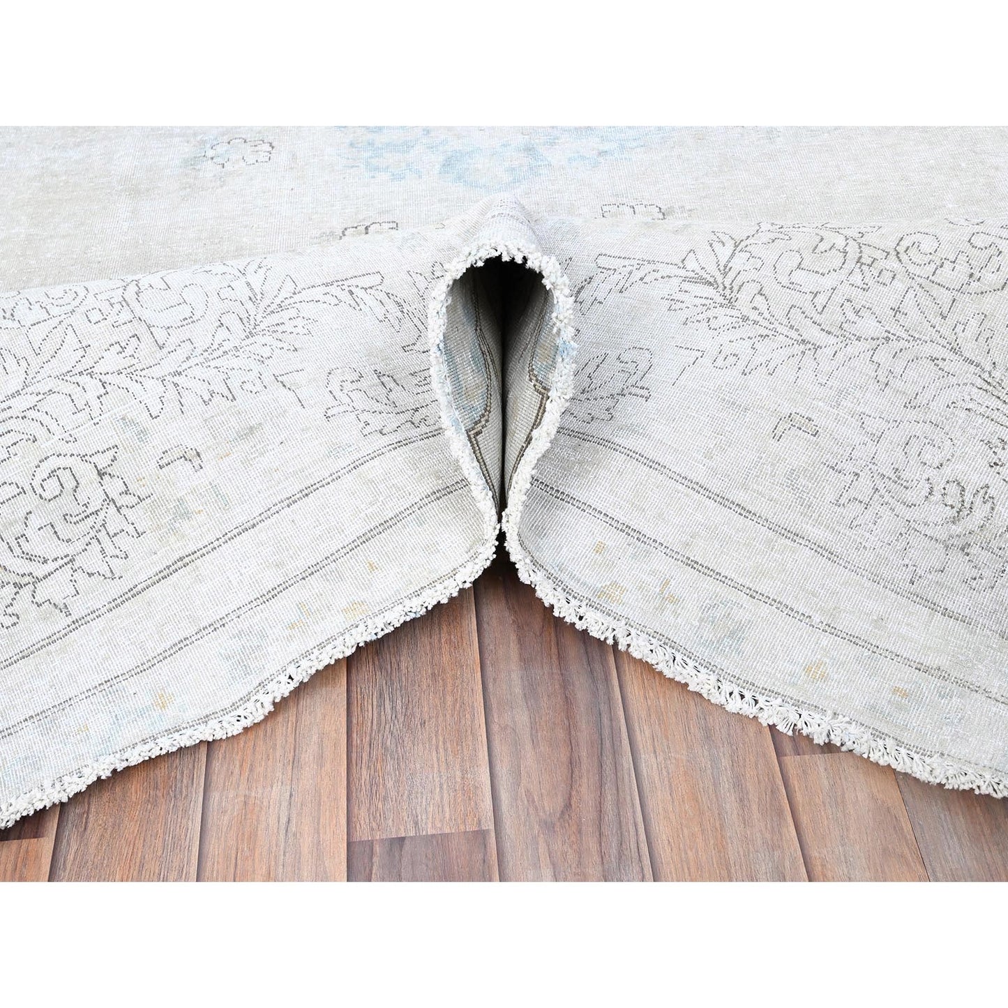7'2"X9'10" White Natural Wool Hand Knotted Vintage Zoroastrian Karman Rug