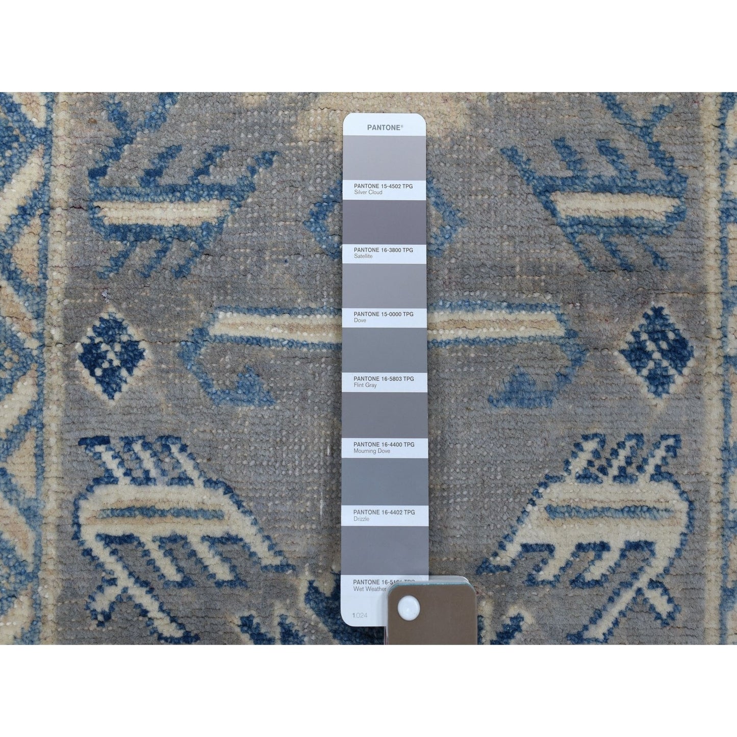 2'6"X9'4" Gray Vintage Look Kazak Wool Tribal Design Hand Made Runner Rug