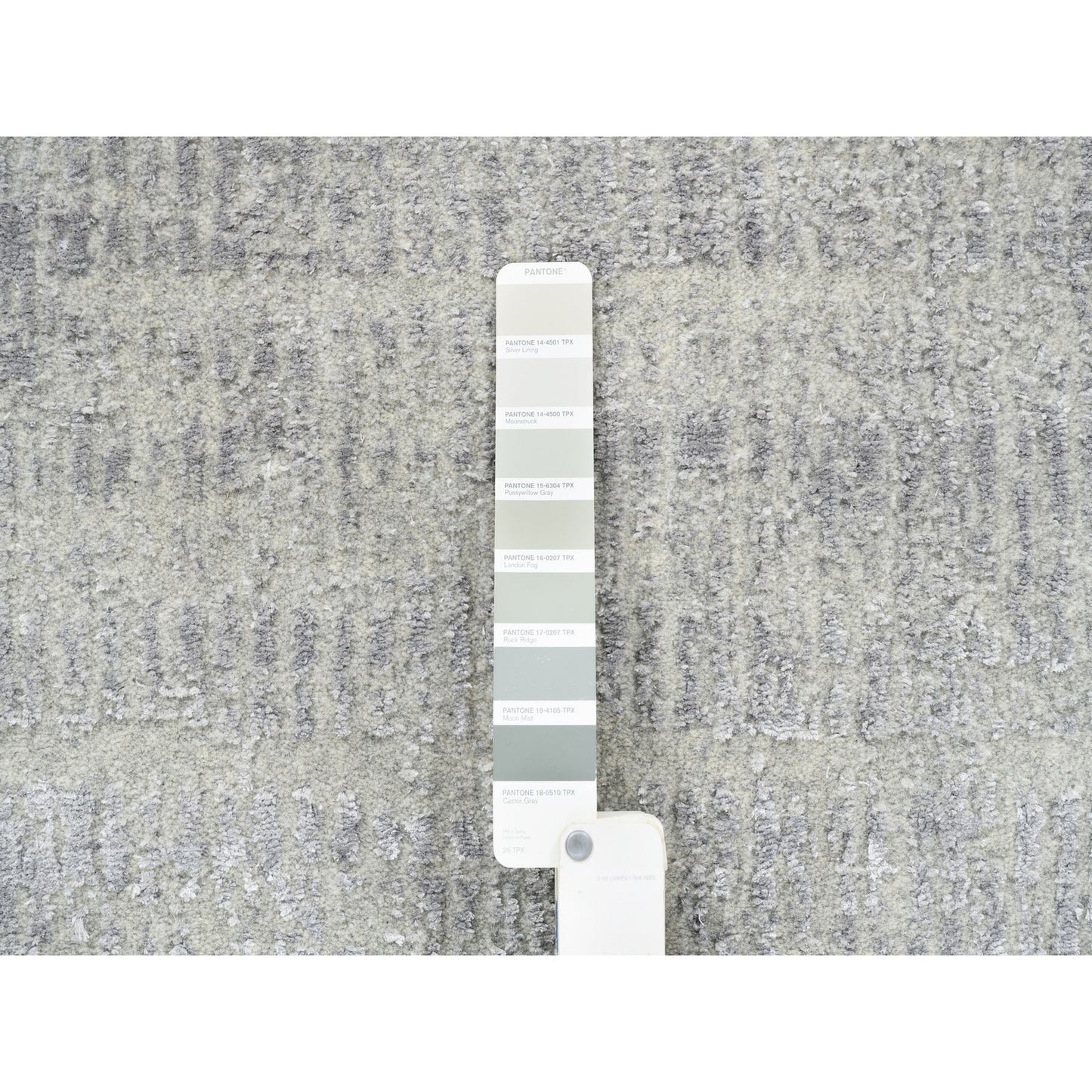 2'7"X10' Fine Jacquard Gray Hand Loomed Modern Wool And Silk Runner Rug