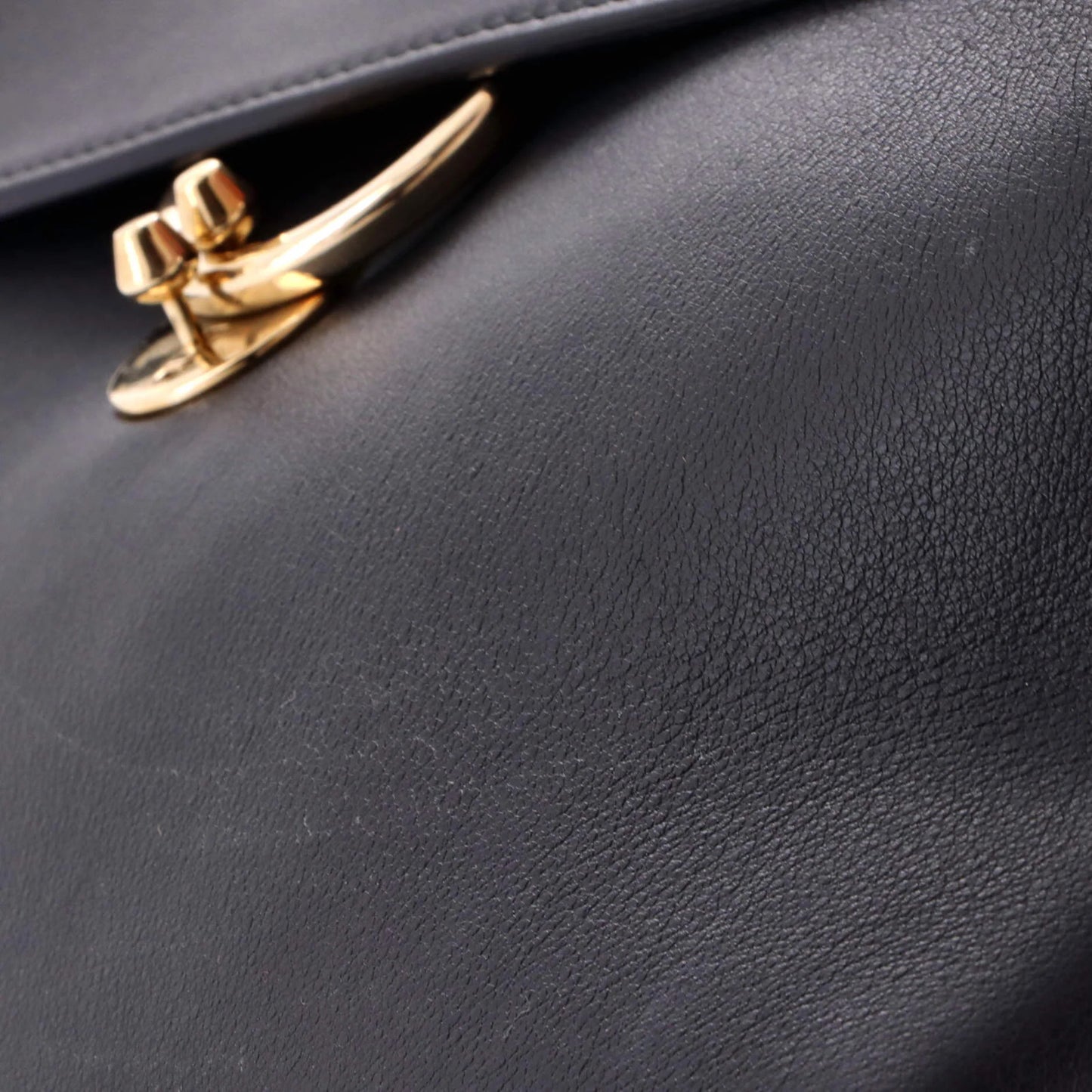 Salvatore Ferragamo Jet Set Top Handle Bag Leather Large