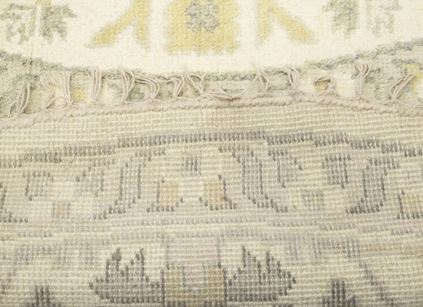 Hand-Knotted Oushak Oriental Round Rug Floral