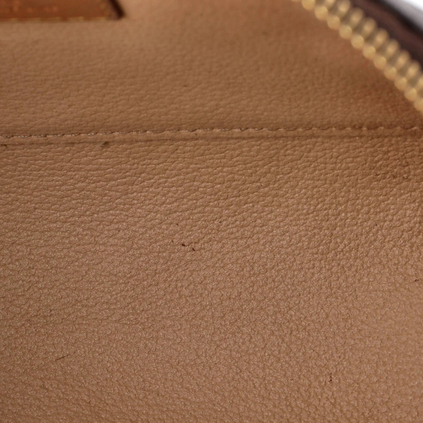 Louis Vuitton Cosmetic Pouch Monogram Canvas Gm