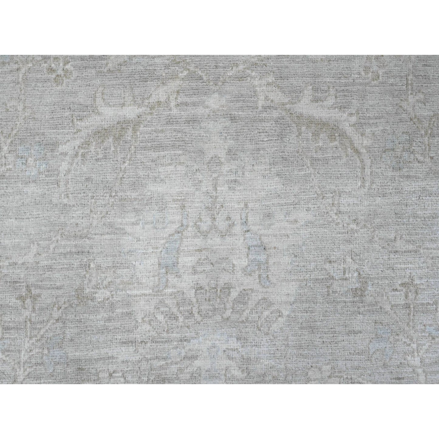8'X8' Misty Gray Ziegler Mahal Revival Hand Knotted 100% Wool Round Rug