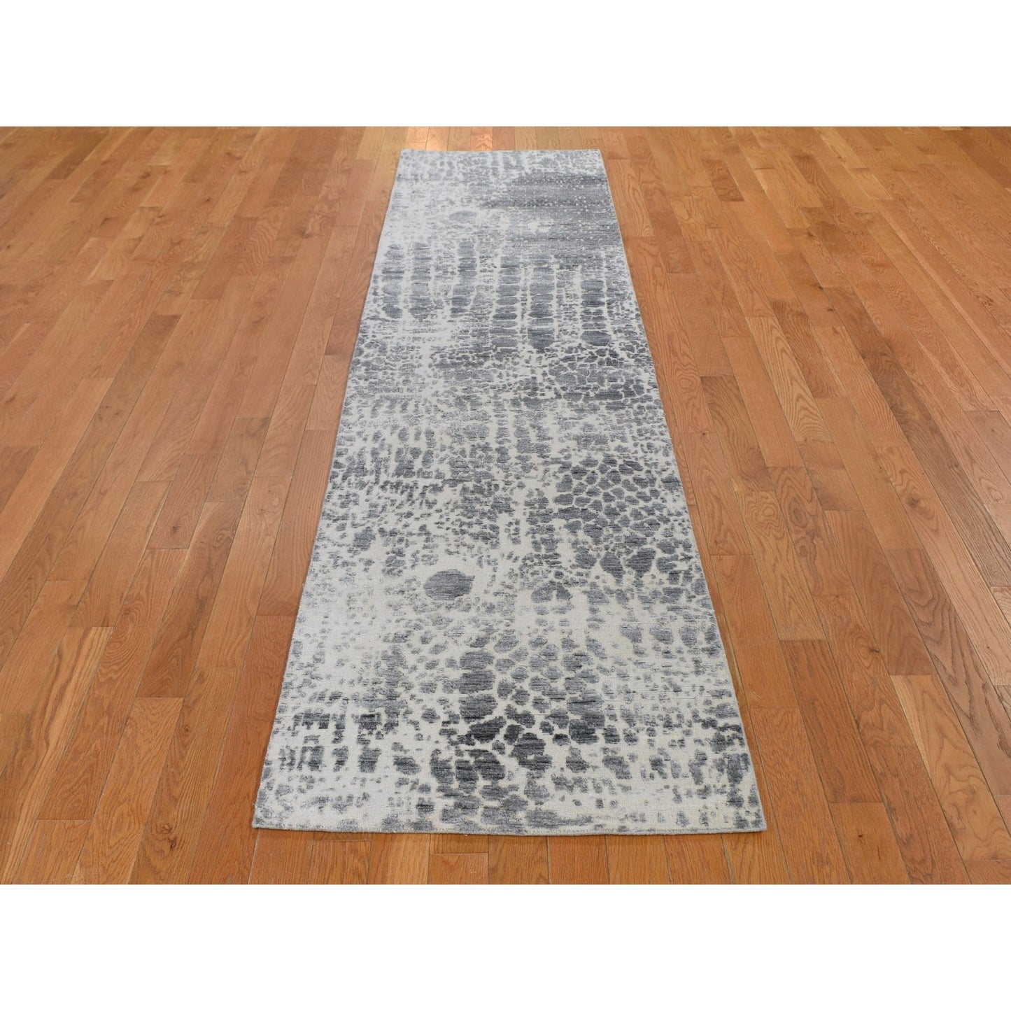 2'5"X10'1" Abstract Wool & Silk Denser Weave Runner Hand Knotted Rug