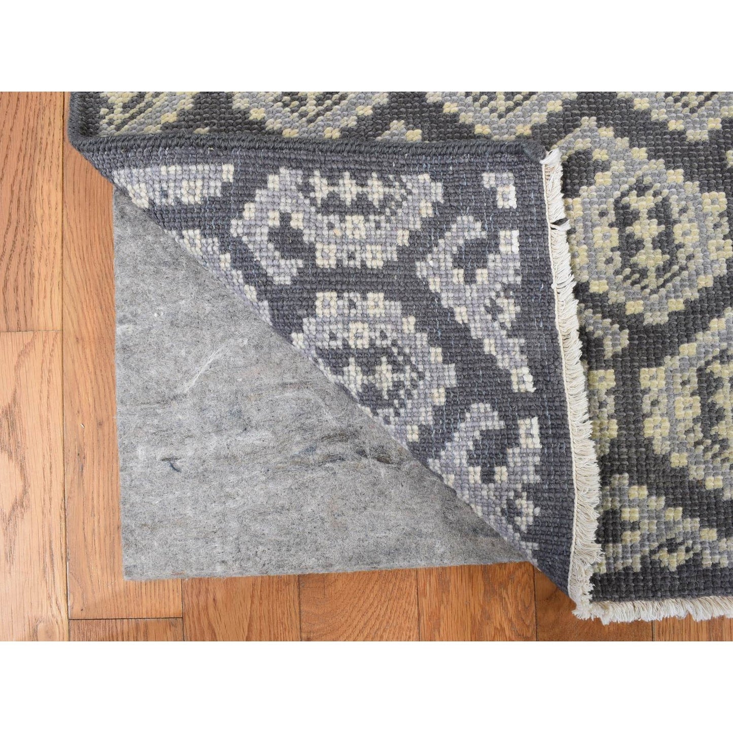 2'X3' Davy Gray Turkish Knot Oushak Design Hand Knotted Pure Wool Rug
