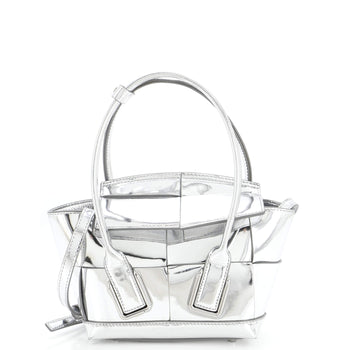 Bottega Veneta Arco Bag Maxi Intrecciato Leather Mini