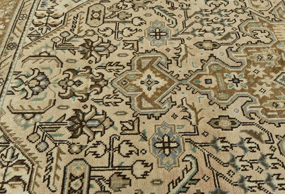 Vintage Oriental Rug Muted Floral Classic Carpet