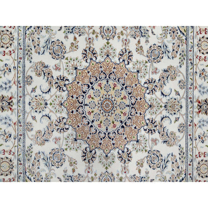 5'10"X9'2" Pearl White, 250 Kpsi, Hand Knotted Nain Wool And Silk Rug