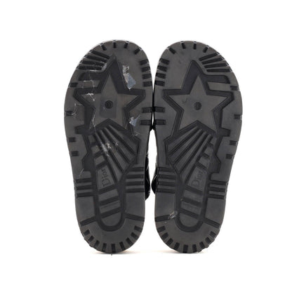 Christian Dior Women'S Dtwist Slide Espadrilles Cannage Quilt Leather