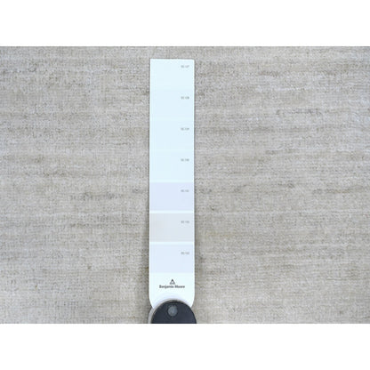 2'1"x3' Pearl White Hand Knotted Single Color Modern Peshawar Wool Rug