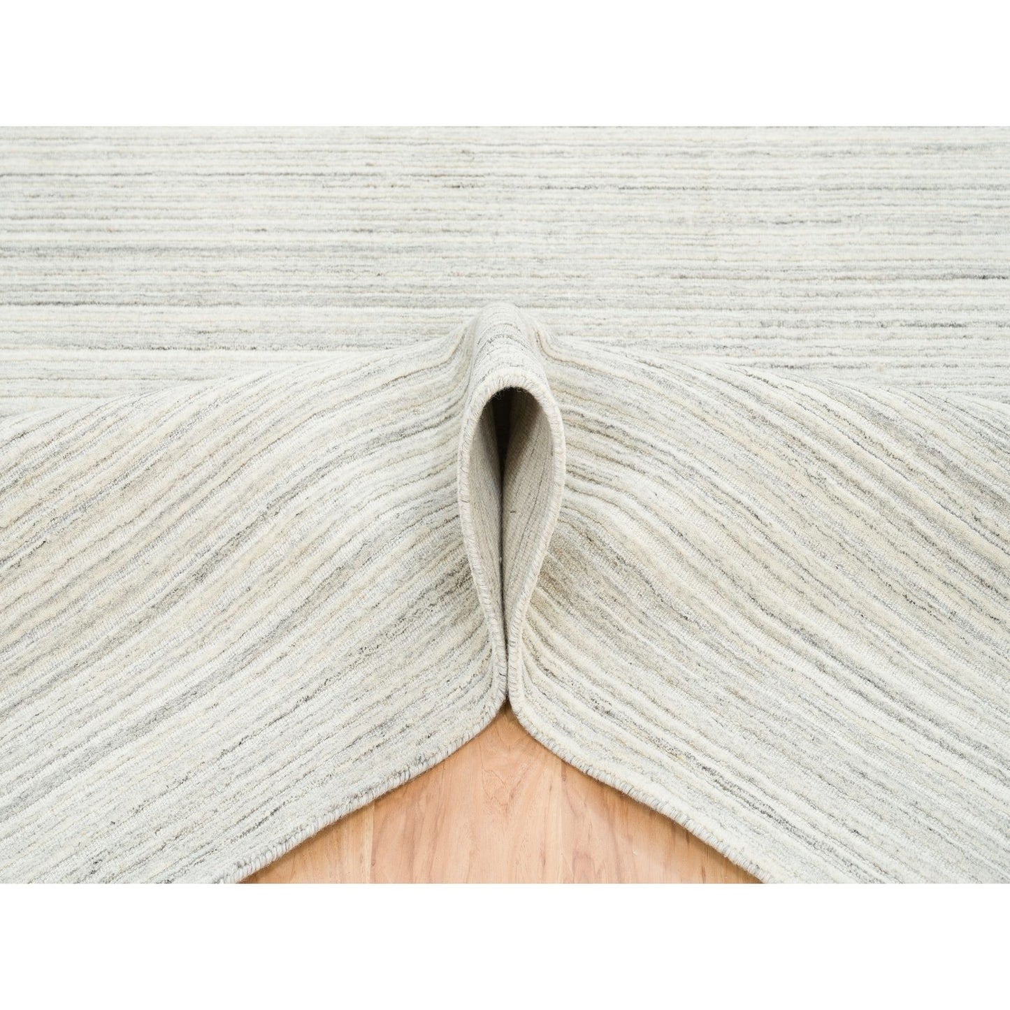 6'1"X9' Ivory Modern Design Hand Loomed Undyed Natural Wool Rug