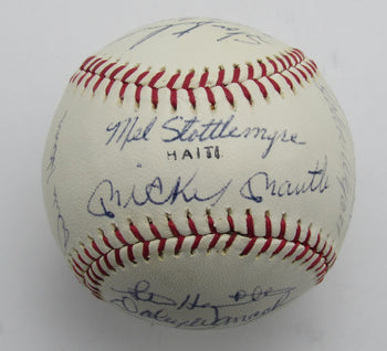 1968 Yankees Team Signed By (21) Pro League Baseball Mickey Mantle 196286