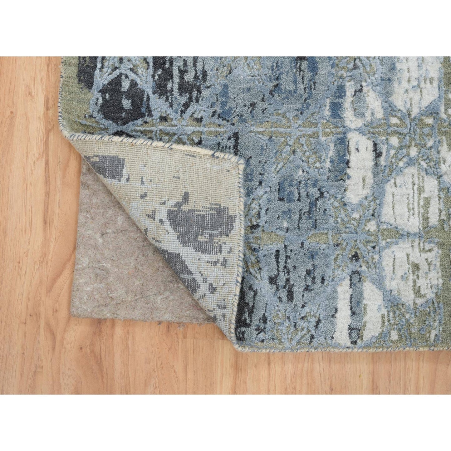 2'7"X12' Gray The Honeycomb Design Hand Knotted Wool And Silk Runner Rug