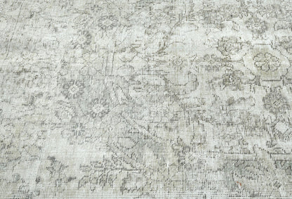 Hand-Knotted Antique Oriental Rug Floral Design