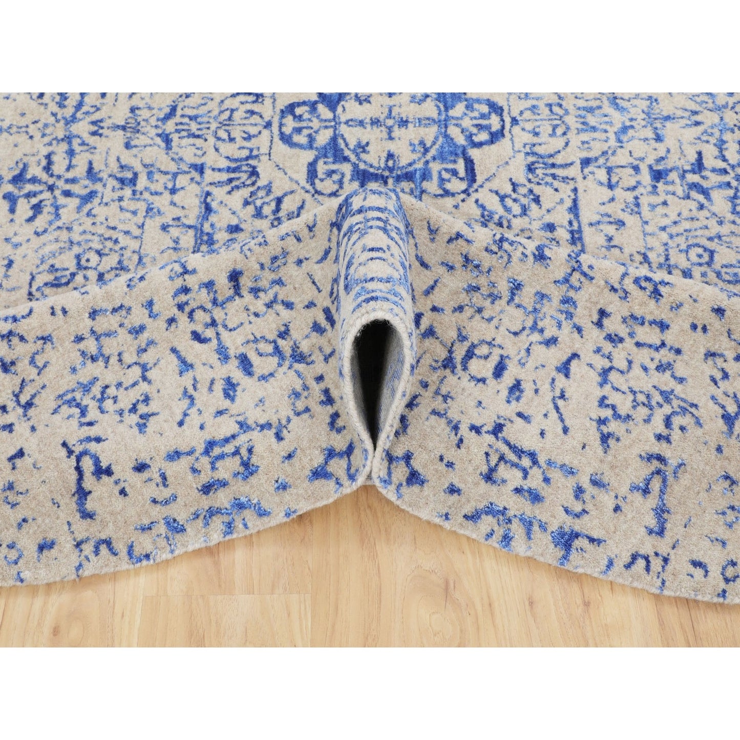 8'X8' Blue Wool And Silk Mamluk Design Jacquard Hand Loomed Round Rug