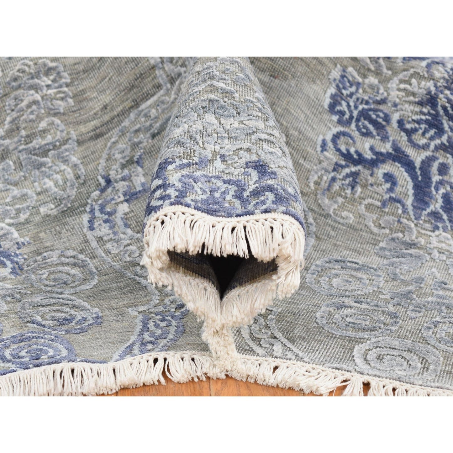 8'1"X10'4" Taupe Silk With Textured Wool Hand Knotted Transitional Rug