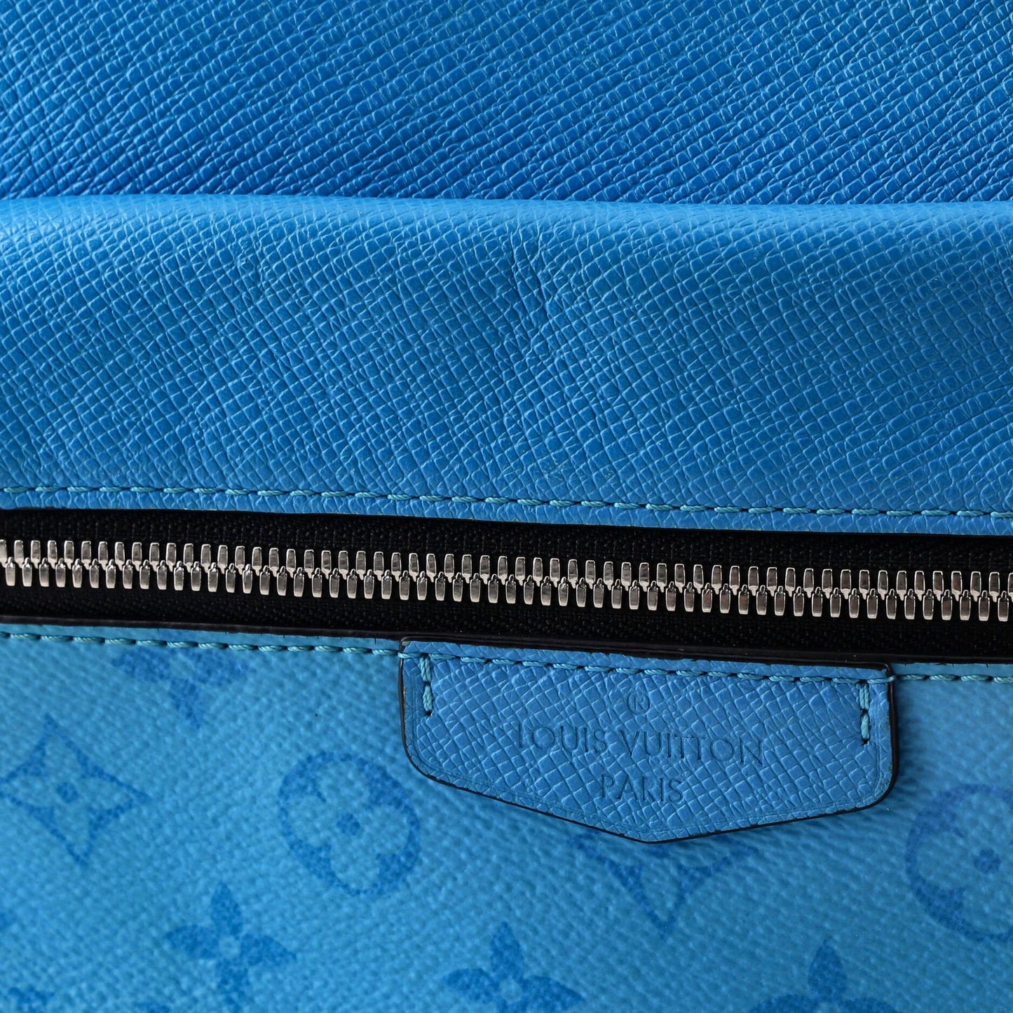 Louis Vuitton Outdoor Messenger Bag Monogram Taigarama