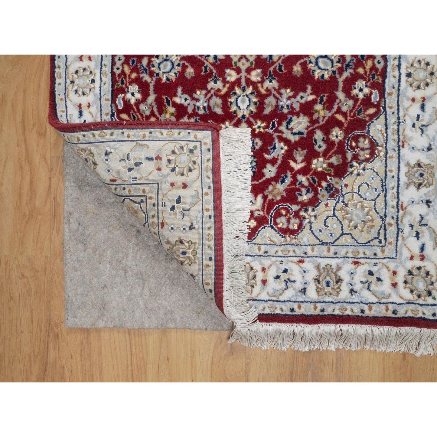 2'6"X4'1" Red Nain With Flower Design Hand Knotted Wool And Silk Mat Rug