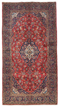 Hand-Knotted Vintage 5X9 Ft Oriental Rug Floral