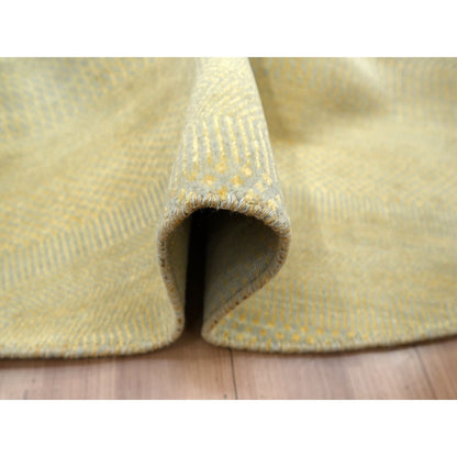 7'10"X7'10" Yellow Modern Grass Design Hand Knotted Wool-Silk Round Rug