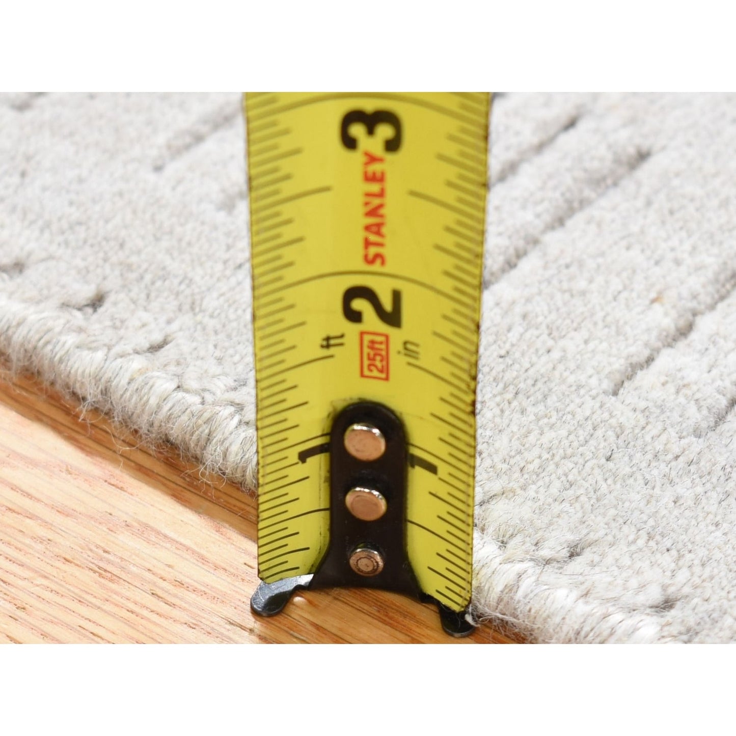 2'X3'1" Dove Gray Modern Design Hand Loomed Pure Wool Mat Oriental Rug