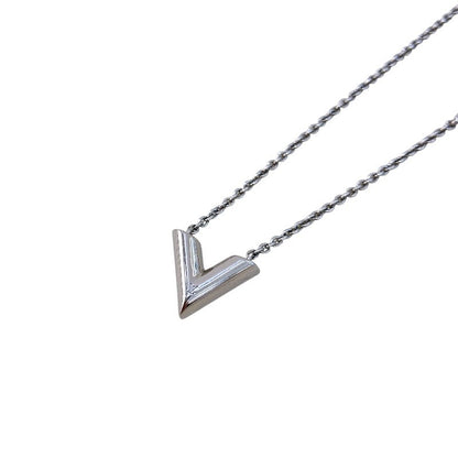 Louis Vuitton Essential V Necklace Metal Silver