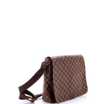 Louis Vuitton District Messenger Bag Damier Mm