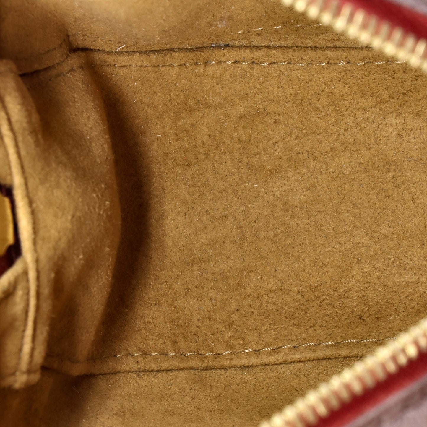 Louis Vuitton Boite Chapeau Souple Bag Monogram Canvas Pm