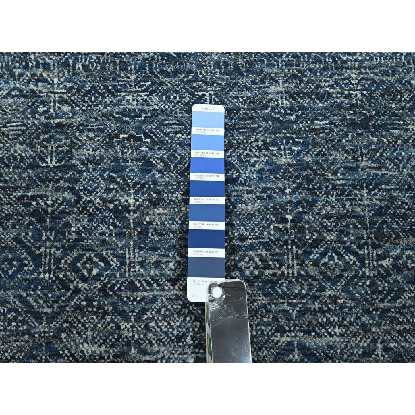 8'1"X10' Denim Blue Hand Knotted Wool And Silk Rug Intricate Tree Design