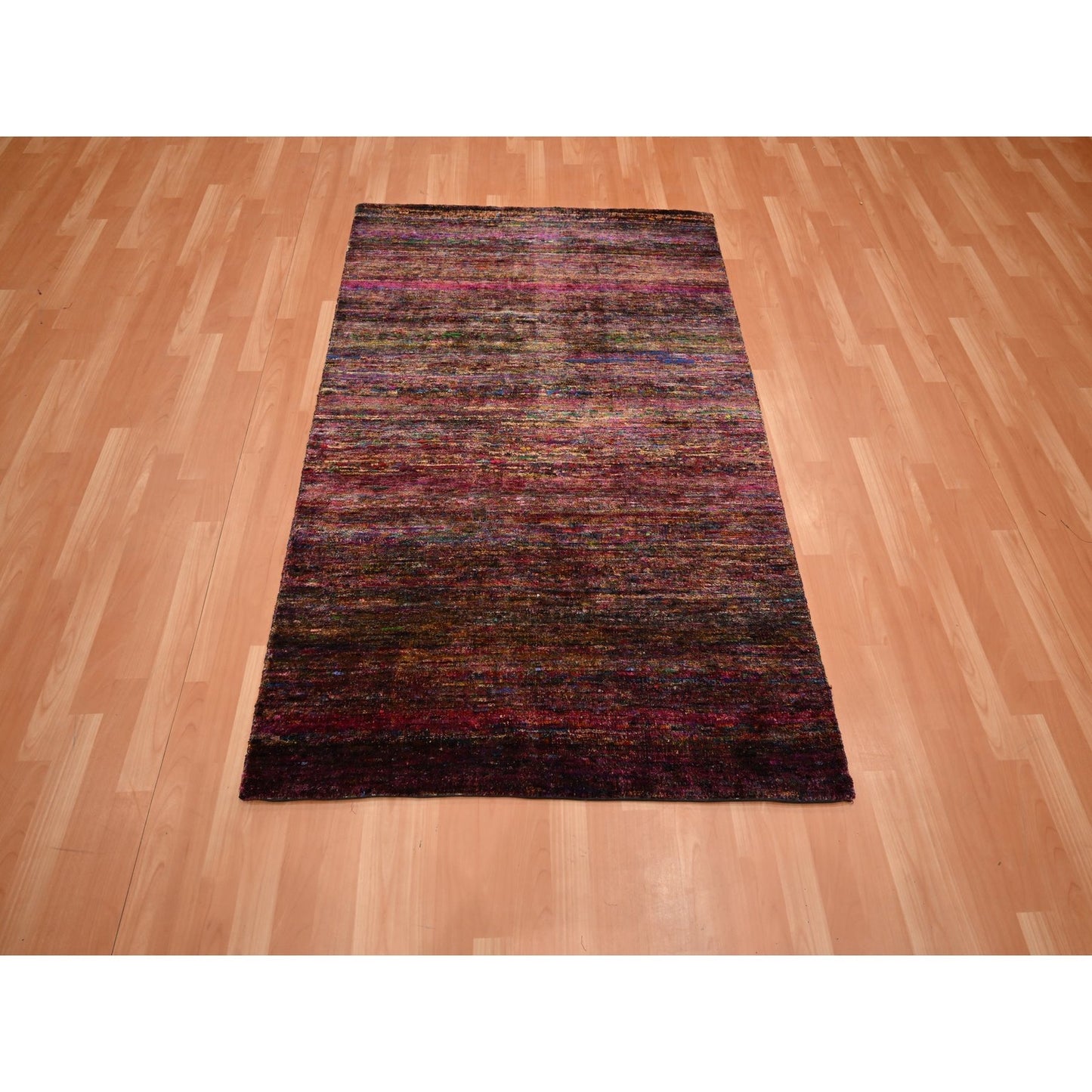 4'X5'8" Wine Red Plain Solid Design Pure Sari Silk Hand Knotted Rug