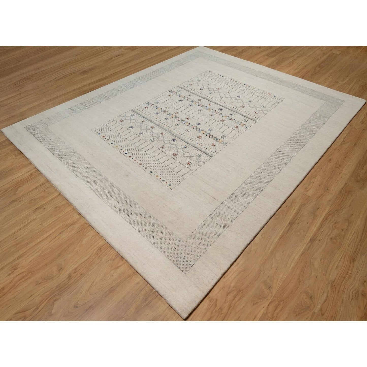8'1"X10' White Modern Lori Buft Animal Figurines Wool Hand Knotted Rug
