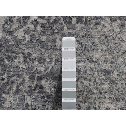 4'1"X6' Gray Erased Zoroastrian Design Wool And Silk Hand Knotted Rug